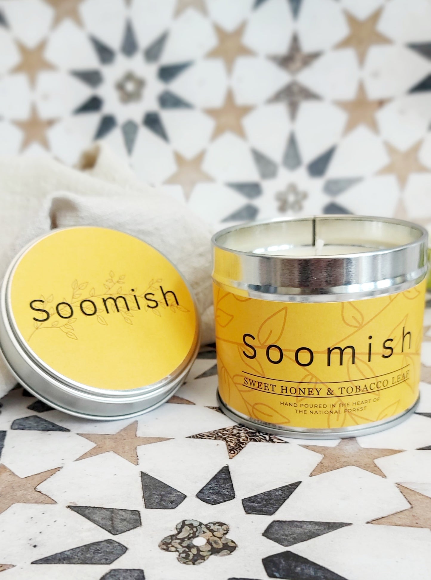 Sweet Honey & Tobacco Leaf Tin Candle