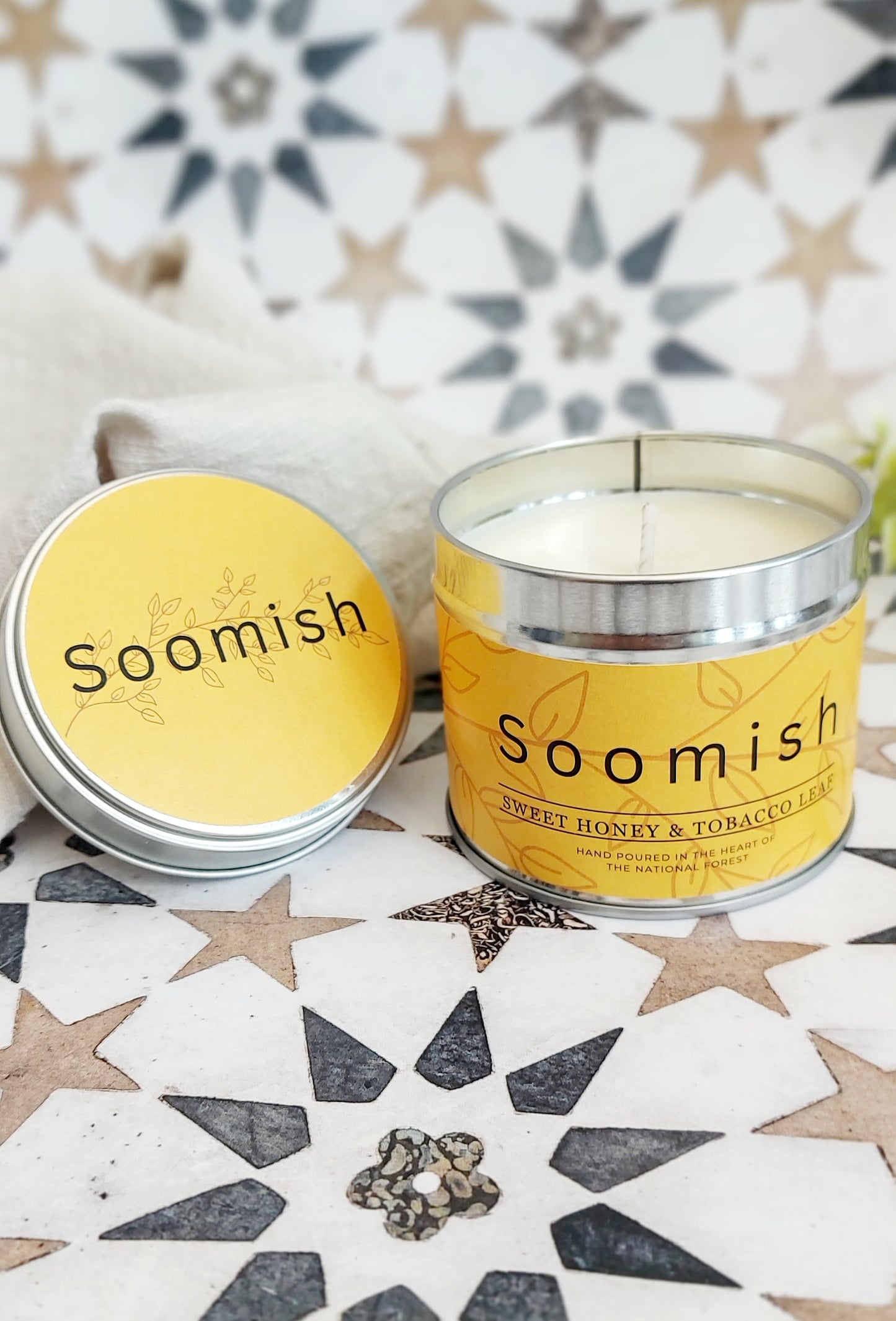 Sweet Honey & Tobacco Leaf Tin Candle