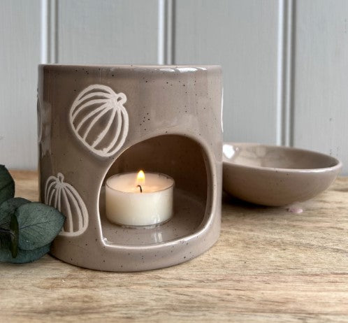 TWO PIECE PUMPKIN WAX BURNER