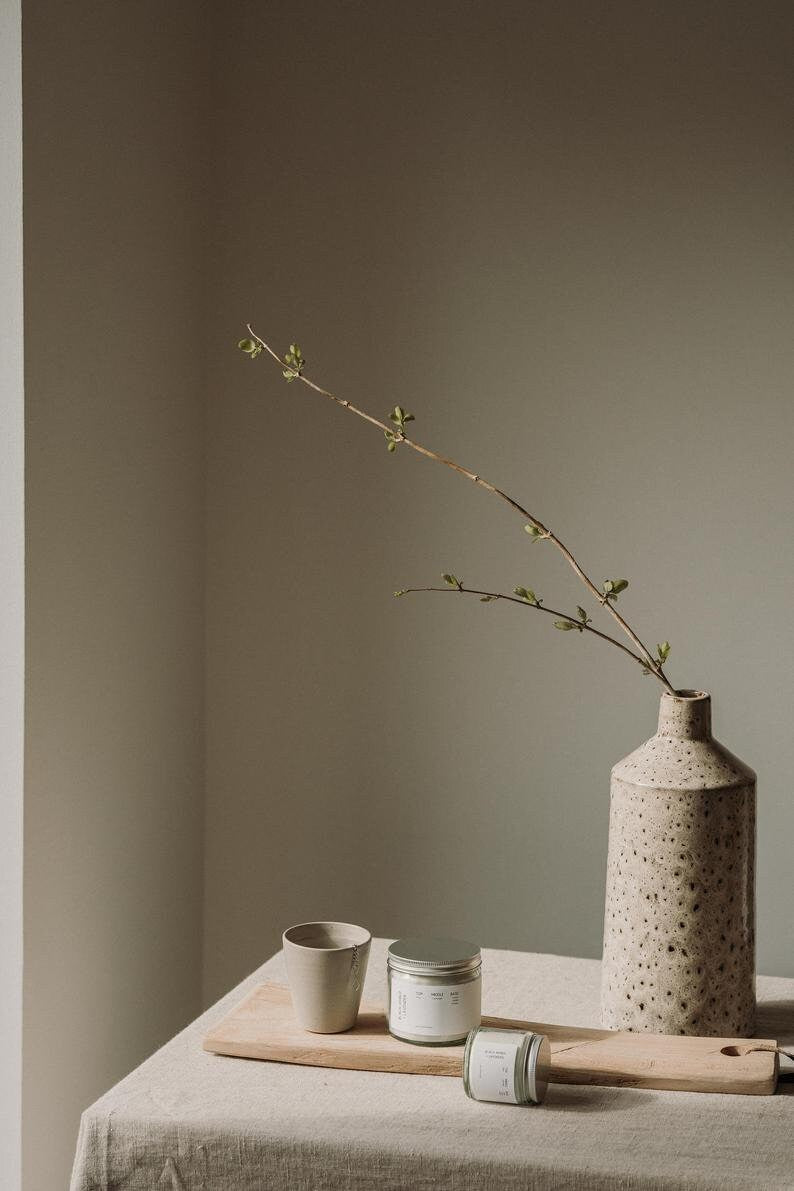 Black Amber + Lavender Scented Candle, Modern Soy Candle, Minimal Soy Candle, Handmade Soy Candle Vegan & Cruelty Free