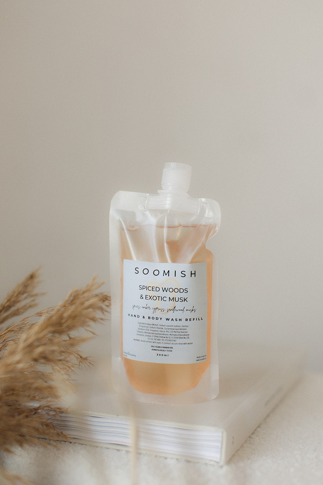 White Flora & Cedarwood Hand & Body Wash/Lotion 300ml