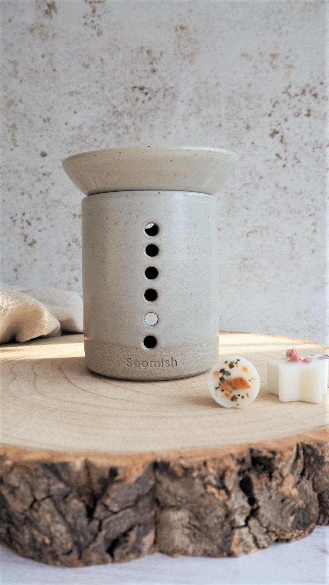 Hand thrown Pottery Wax Burner - Grey Mist