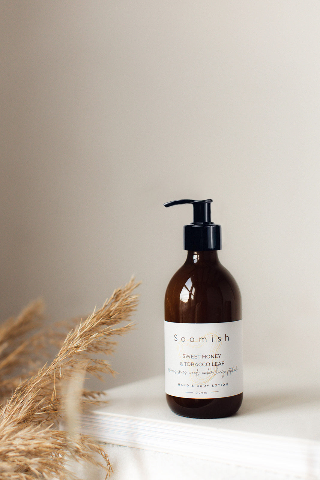 Sweet Honey & Tobacco Cleansing Hand & Body Wash 300ml