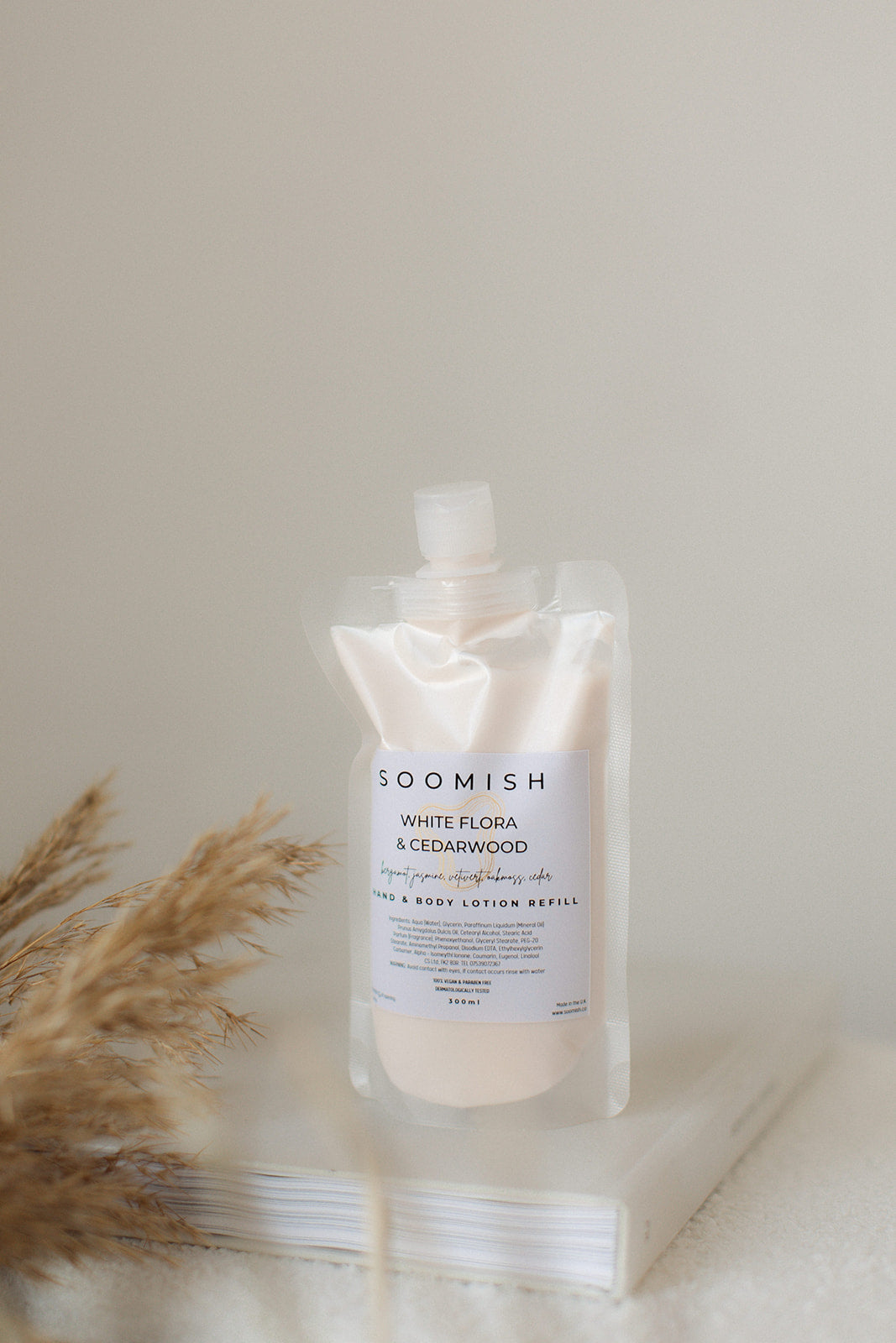 White Flora & Cedarwood Hand & Body Wash/Lotion 300ml