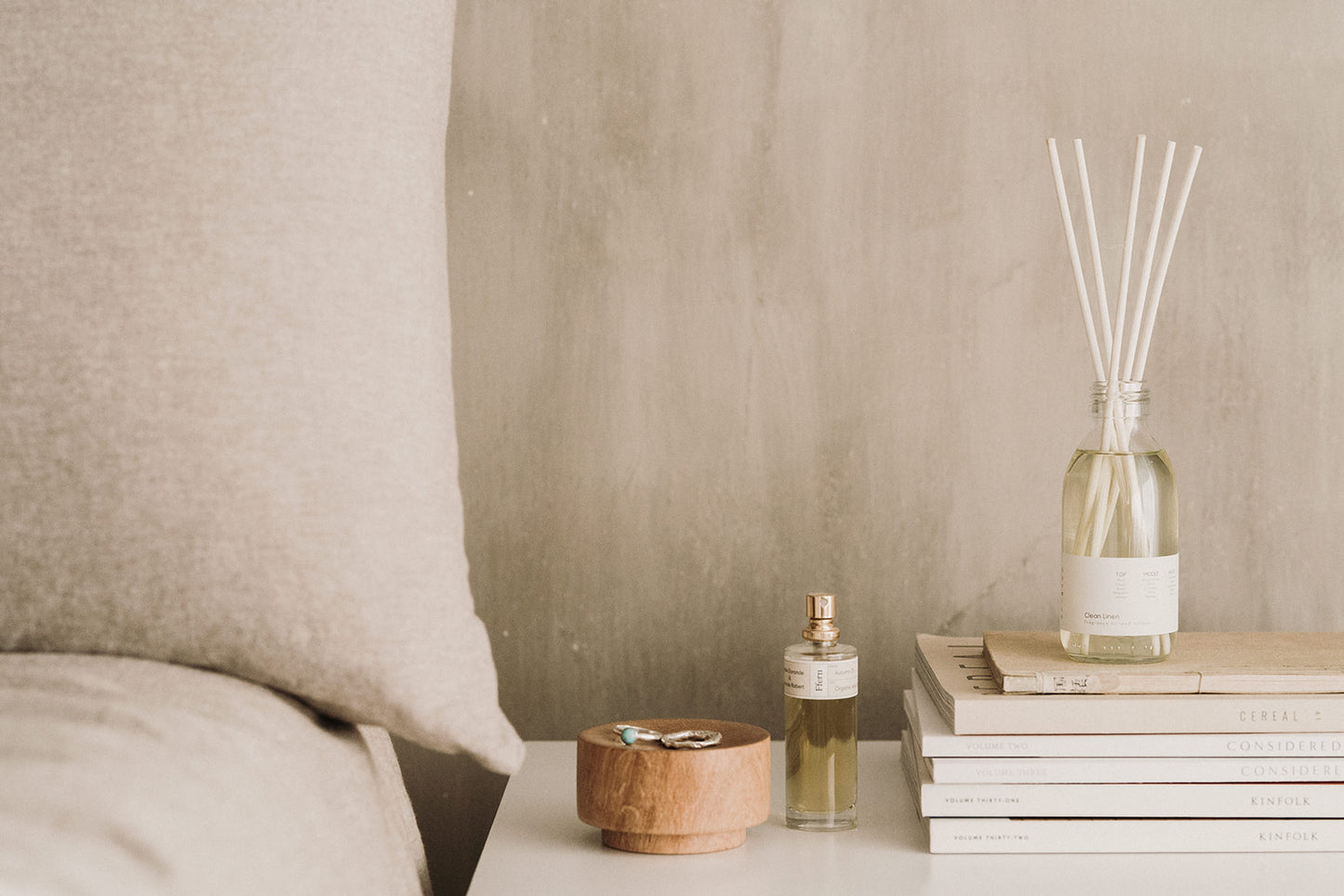 Clean Linen Reed Diffuser