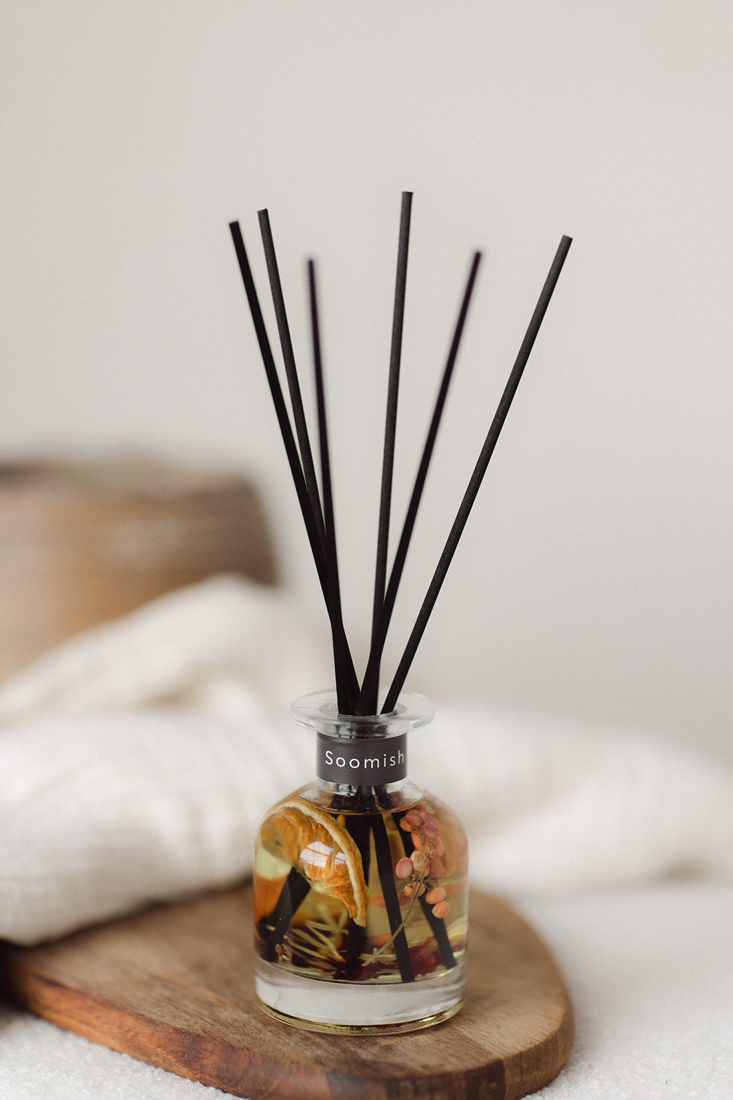 Cranberry Orange Peel & Spice Botanical Reed Diffuser